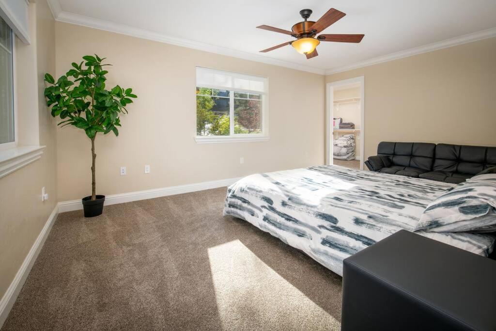 New Luxury Lake House In Pine Mountain Lake Close To Yosemite! Perfect For All Seasons! Great For Retreats, Getaways, Celebrations, And More! Groveland Exterior foto